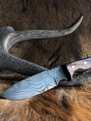 Avcı Damascus Bıçak - Ceviz Sap