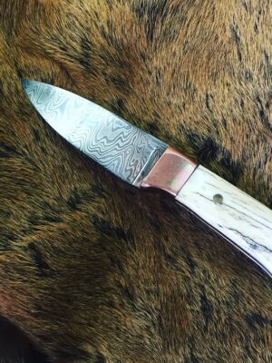 Beyaz Saplı Damascus Kamp Bıçağı