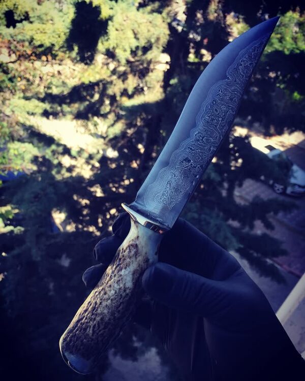 Parlak Balçaklı Damaskus Avcı Bıçağı