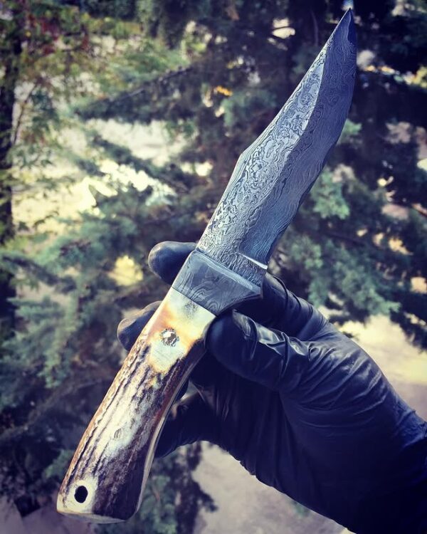 Damaskus Avcı Bıçağı (Doğal Boynuz Saplı)