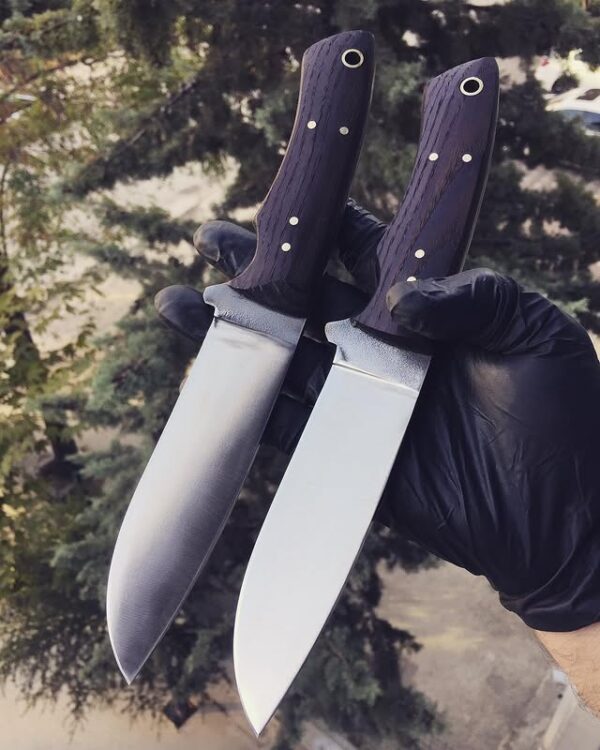 N690 Çok Amaçlı Bıçak (Siyah Mikarta Saplı)