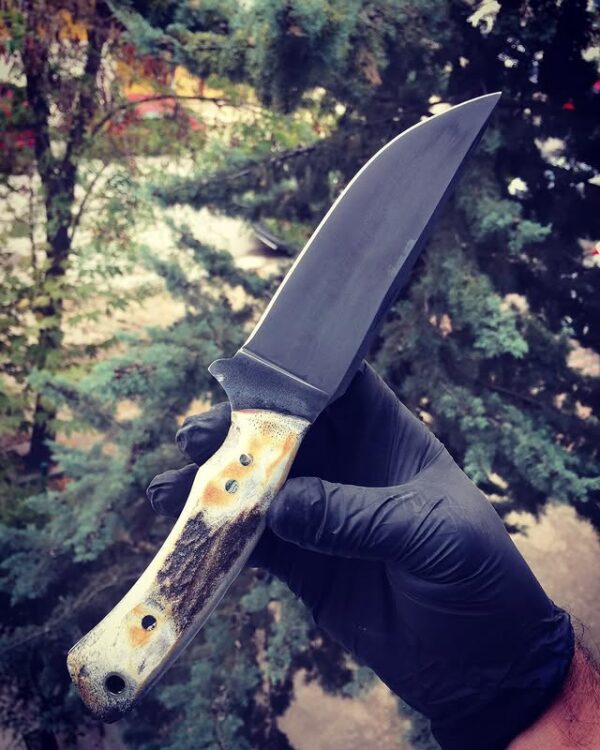 Boynuz Kabzeli Çok Amaçlı Bıçak (Karartılmış Ağız)