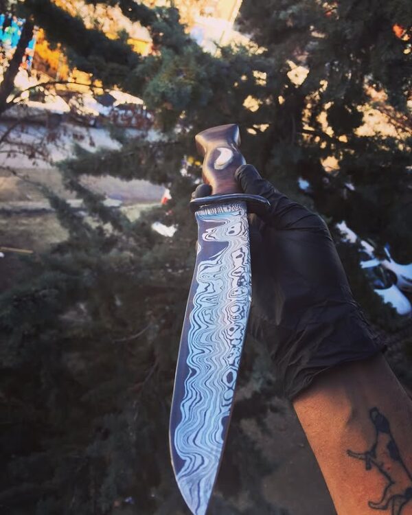 Damascus Desenli Diş Detaylı Av Bıçağı