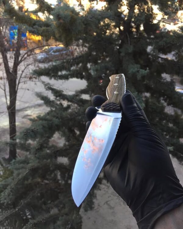 Desenli Mikarta Saplı Parlak Namlu Av Bıçağı